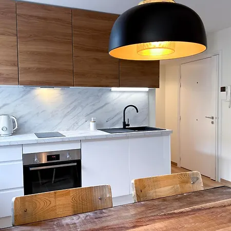 Apartman Mace Avec Dans Quartier Historique Exclusif Calme Coeur D'antibes Antibes