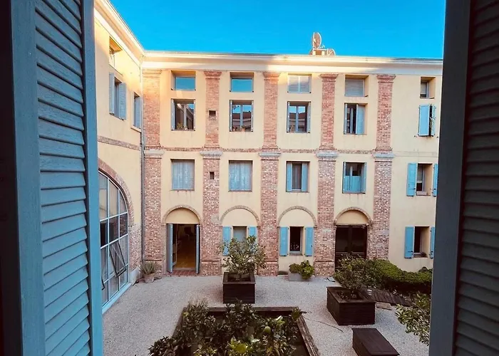 Appartamento Mace Avec Dans Quartier Historique Exclusif Calme Coeur D'antibes